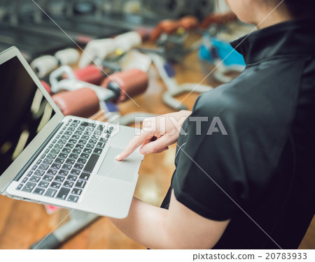 吉姆訓練(獲得射擊許可) 吉姆訓練(獲得射擊許可) 20783933