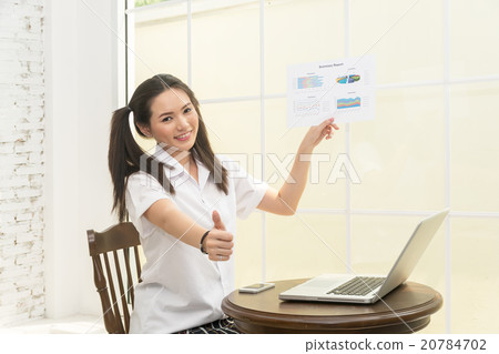 Female success 20784702