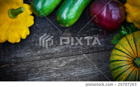 Fresh organic gardening vegetables Fresh organic gardening vegetables 20787263