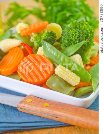 raw vegetables, mix vegetables raw vegetables, mix vegetables 20788090