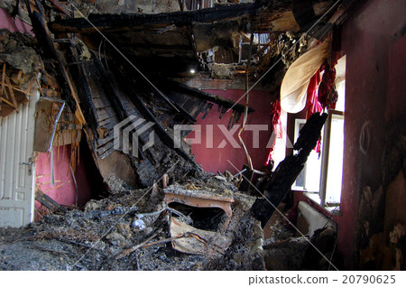 building burned building burned 20790625