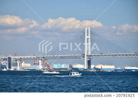 Yokohama Bay Bridge (from Lingang Park) Yokohama Bay Bridge (from Lingang Park) 20791925