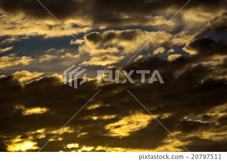 sky with dark clouds light day descriptive 20797511