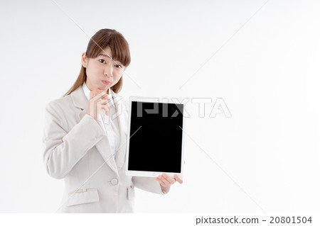 一個女人與一台平板電腦 一個女人與一台平板電腦 20801504