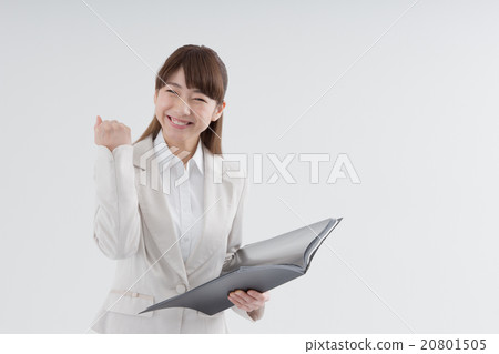 一個擺出腸道的女人 20801505