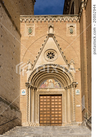 Saint Giustino Cathedral, Chieti, Abruzzo, Italy 20802944