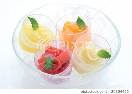 Cold sorbet in hot summer 20804435