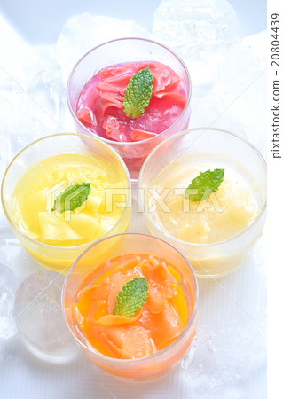 Cold sorbet in hot summer 20804439