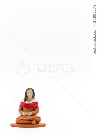 Indian women: Native American in sitting position 20805172