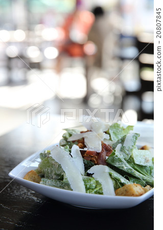 caesar salad in close up 20807845