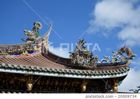 Taiwan, Taipei, Three Great Mausoleum Gates, Dairyudou Hoangu Temple, Main Hall Taiwan, Taipei, Three Great Mausoleum Gates, Dairyudou Hoangu Temple, Main Hall 20809734