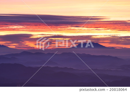 Mountain Mountain 20818064