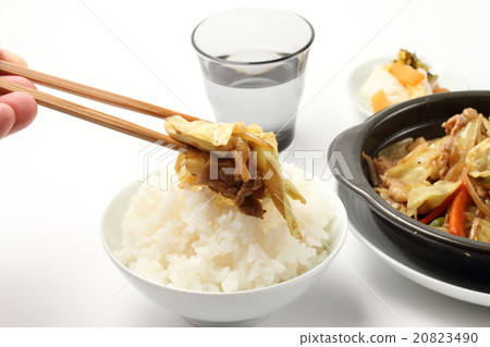 Let's eat vegetable stir-fry 20823490