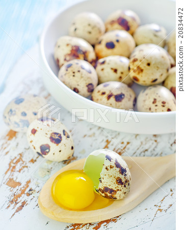 quail eggs 20834472