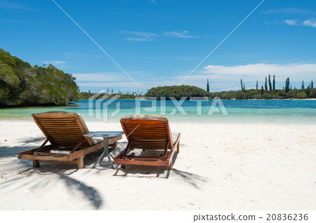 Cannemera · Beach (New Caledonia, IL · DE · PAN) Cannemera · Beach (New Caledonia, IL · DE · PAN) 20836236