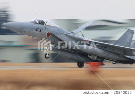 空中自衛隊戰鬥機著陸F  -  15J射擊 20840033