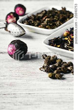 Varieties of tea leaves 20840753