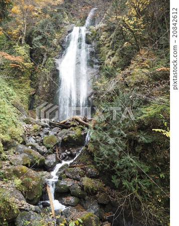 Akita retrospective waterfall 20842612