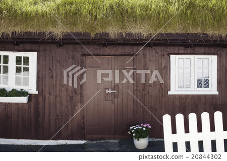 Grass-roofed house, Faroe Islands Grass-roofed house, Faroe Islands 20844302