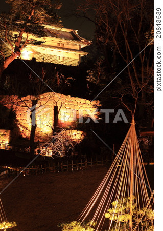 Lamp-up of Tamaden-maru garden in winter 20848689