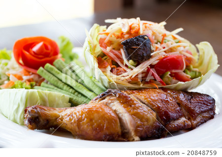 Grilled chicken and papaya salad, Thai food 20848759