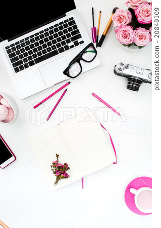 Still life of fashion woman, objects on white Still life of fashion woman, objects on white 20849109