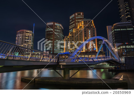 Cityscape Night time, Pedestrian Bridge, Melbourne 20850969