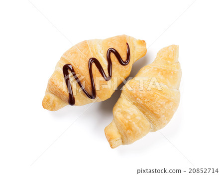 Fresh croissants 20852714