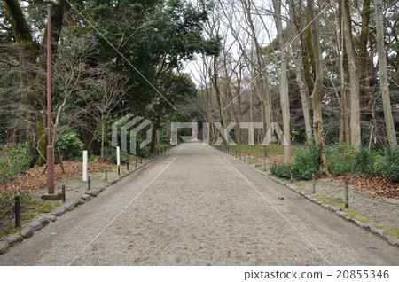 Shimogamo Shrine's approach Shimogamo Shrine's approach 20855346
