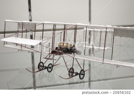 Henri Farman III Henri Farman III 20856102