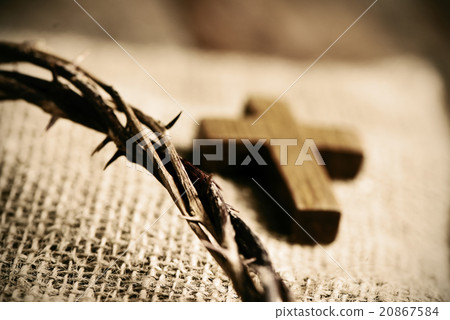 wooden cross and crown of thorns of Jesus Christ wooden cross and crown of thorns of Jesus Christ 20867584