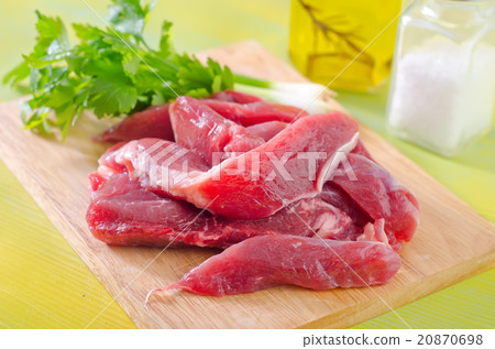 raw meat 20870698