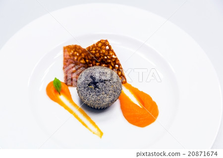 Gourmet dessert on white plate Gourmet dessert on white plate 20871674