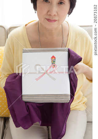 Middle female gifts with gifts gifts / gifts fukurosaki wrapping real 20873102
