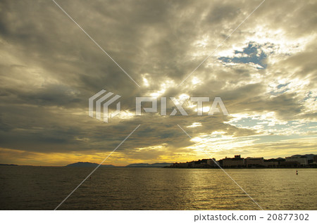 Sunset of Lake Shinji 20877302