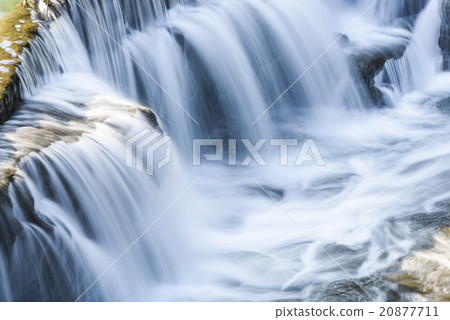 Magnificent waterfall 20877711