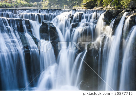 Magnificent waterfall Magnificent waterfall 20877715