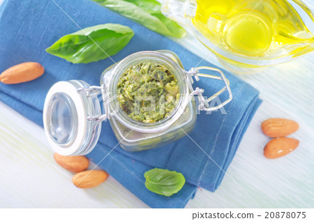 pesto pesto 20878075
