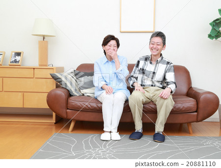 A couple who are 50 years old 20881110