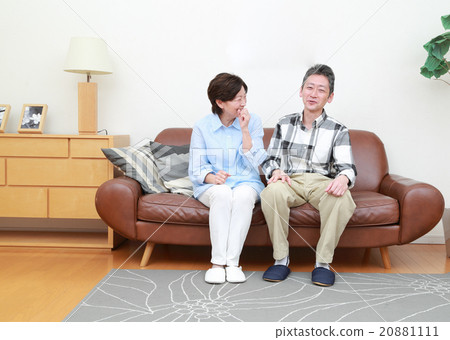 A couple who are 50 years old 20881111