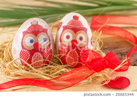 Owl decoupage decorated Easter eggs 20883344