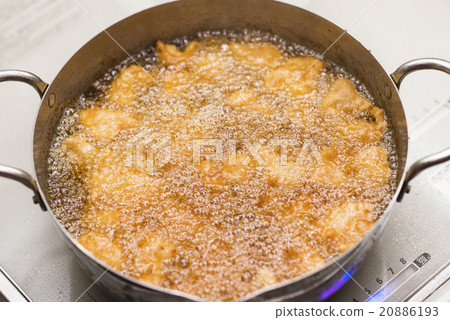 Deep fried chicken Deep fried chicken 20886193