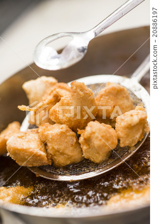 炸雞 20886197