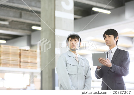 Logistics warehouse Working people 20887207