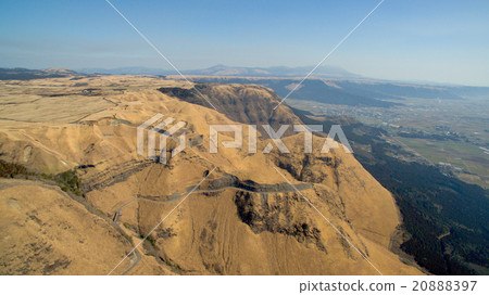 West Xiong Ran 04 20888397