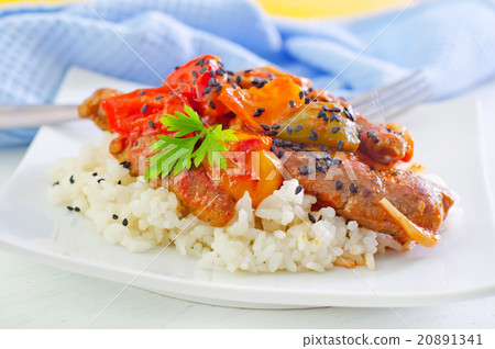 boiled rice with meat and vegetables boiled rice with meat and vegetables 20891341