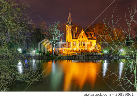 Fairytale night landscape at Lake Minnewater in 20899861