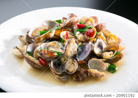 Steamed clams 20901192