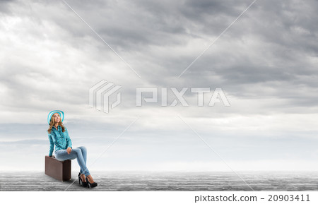 Pretty traveler girl 20903411