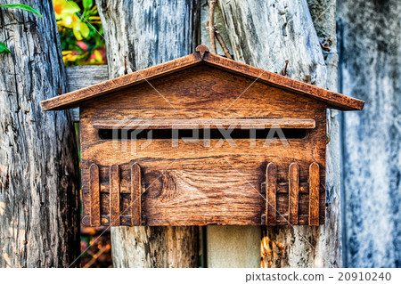 Wood mailbox on home page 20910240